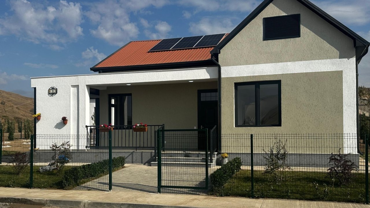 Cəbrayıl rayonunun Horovlu kəndində günəş panellərinin quraşdırılması ekoloji mühafizəyə töhfədir