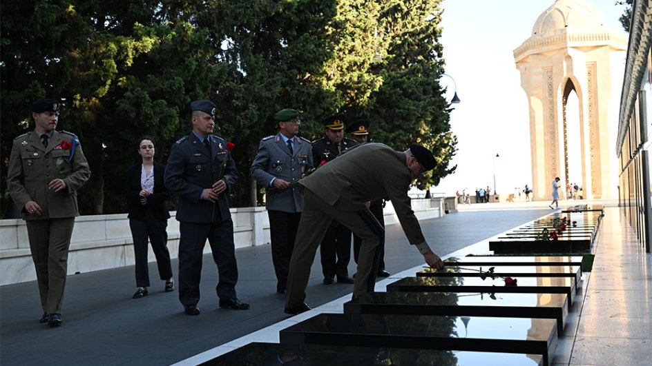 Azərbaycan Ordusunun Baş Qərargah rəisi NATO nümayəndə heyəti ilə görüşüb