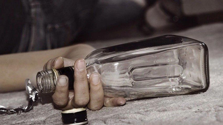 İranda spirtli içkidən 41 nəfər ölüb, 343 nəfər zəhərlənib