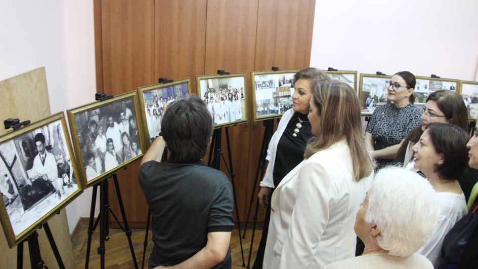 Azərbaycanın ilk professional bərpaçı-rəssamının 95 illik yubileyi qeyd olunub