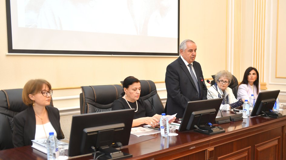 ELM və TƏHSİL: Görkəmli şərqşünas-alim Aida İmanquliyevanın 85 illik yubileyinə həsr olunmuş elmi konfrans keçirilib