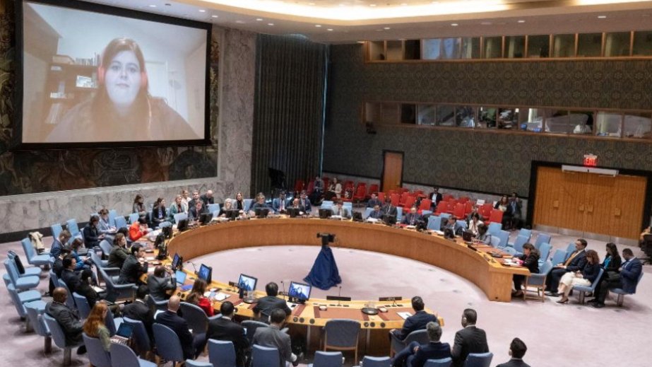 Çin xarici qoşunların Liviyadan çıxarılmasını tələb edib