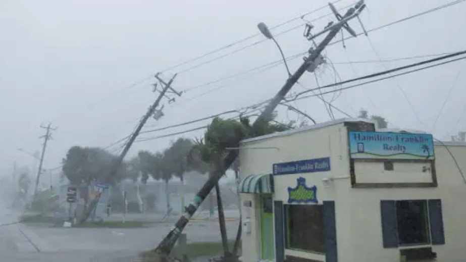 “Milton” qasırğası 3 milyondan çox insanı işıqsız qoyub