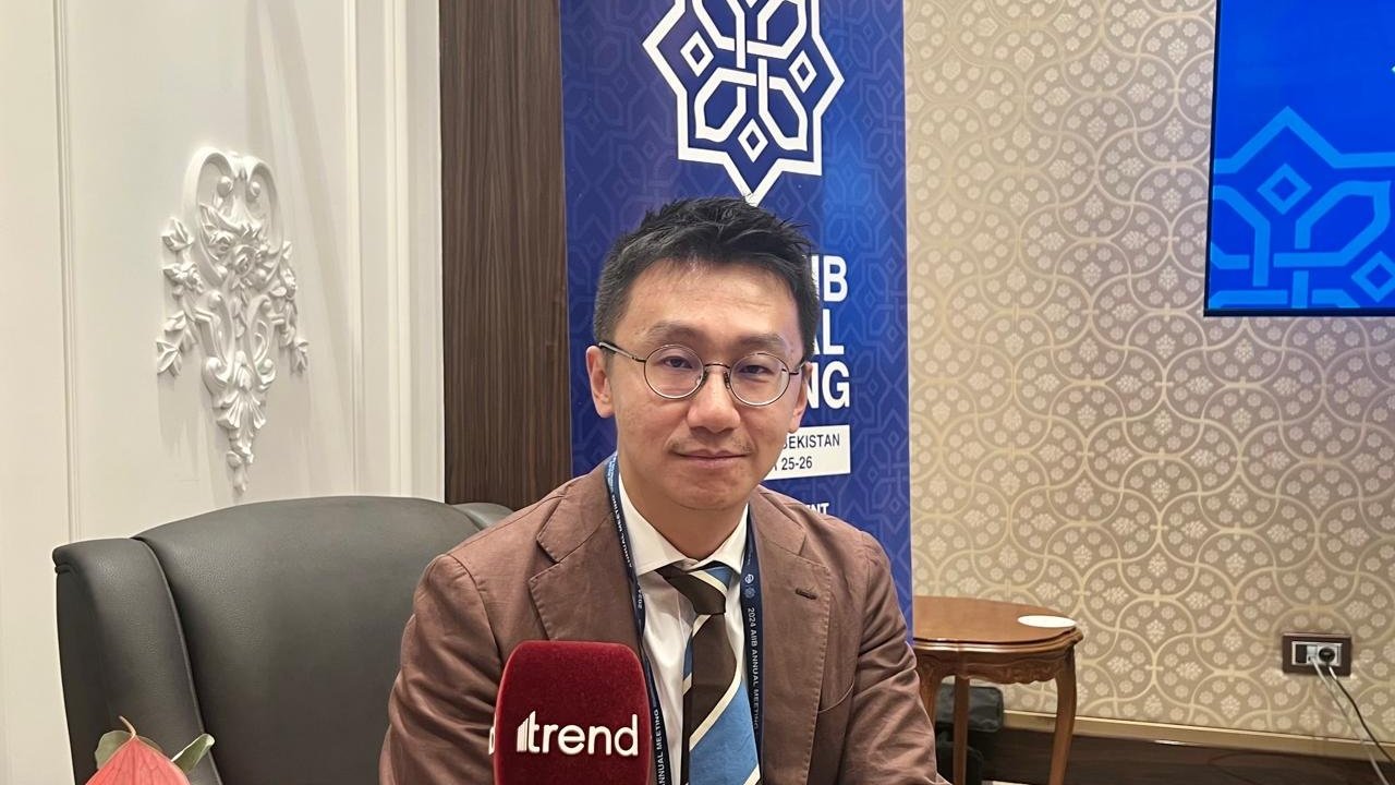 AİİB-in investisiyaları Mərkəzi Asiyada strateji nəqliyyat əlaqələrinin inkişafına yönəlib - Runze Yu