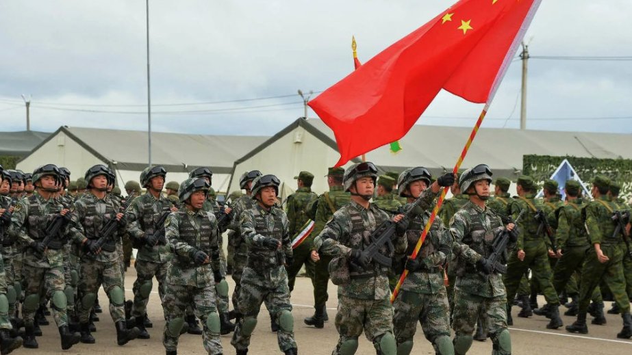 Çin ordusu Tayvan ətrafında təlimlərə başlayıb