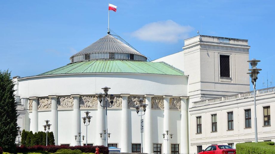 Polşa Seyminin spikeri Baş nazirin miqrasiya planını dəstəkləmir