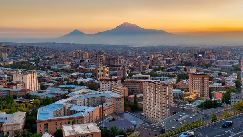 Erməniləşən türk torpaqları - ad gününü yiyəsiz qeyd edən İrəvan - TƏHLİL