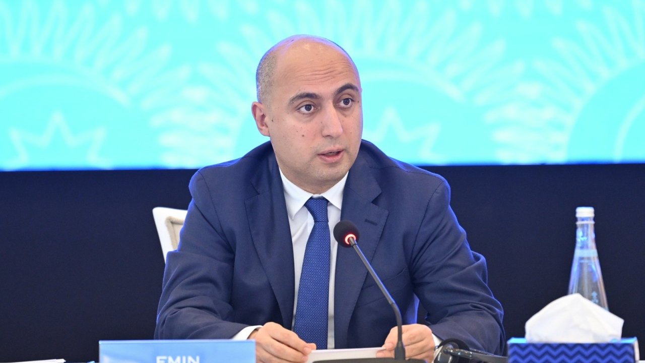 ELM və TƏHSİL: Tələbələrə təqaüd verilməsi istiqamətində sistemləşməyə ehtiyac var - Nazir