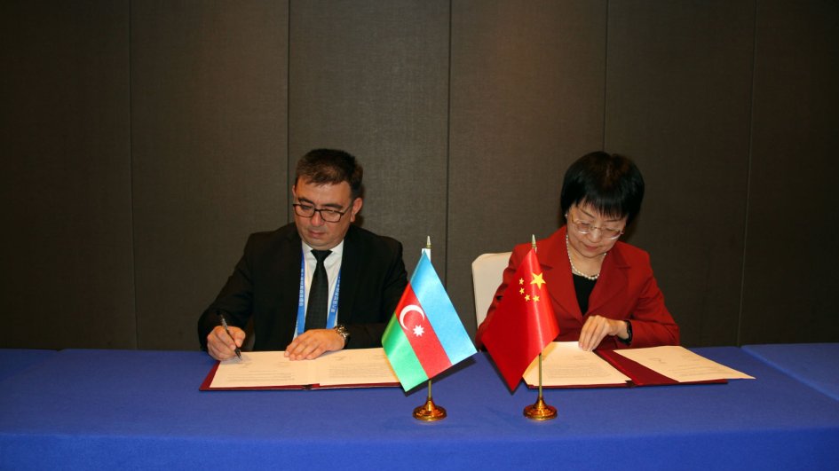 AZƏRTAC ilə “China Daily” əməkdaşlıq müqaviləsi imzalayıb