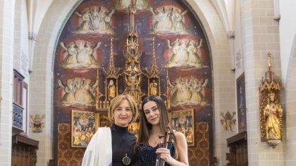 Bazel şəhərində Heiliggeist Kilsəsindən gələn ecazkar kamança səsi