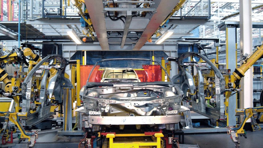 Macarıstan Avropa avtomobil istehsalçılarının ilk beşliyinə daxil olmağa çalışır