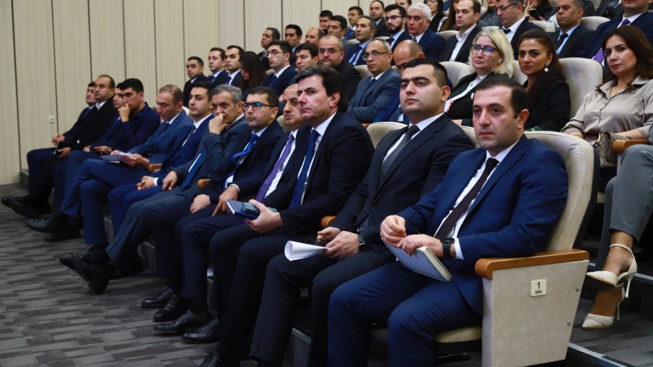 “Dövlət xidmətləri üzrə məlumatların əlçatanlığı və şəffaflıq” üzrə yeni xidmətlərin və imkanların təqdimatı keçirilib