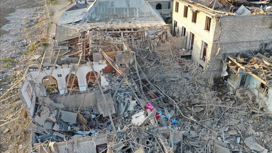 Ermənilərin Gəncəyə beşinci raket hücumundan 4 il ötür