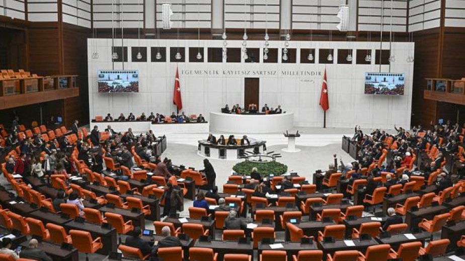 Türkiyədə dövlətə xəyanət və casusluqla bağlı cəzalar sərtləşdirilir