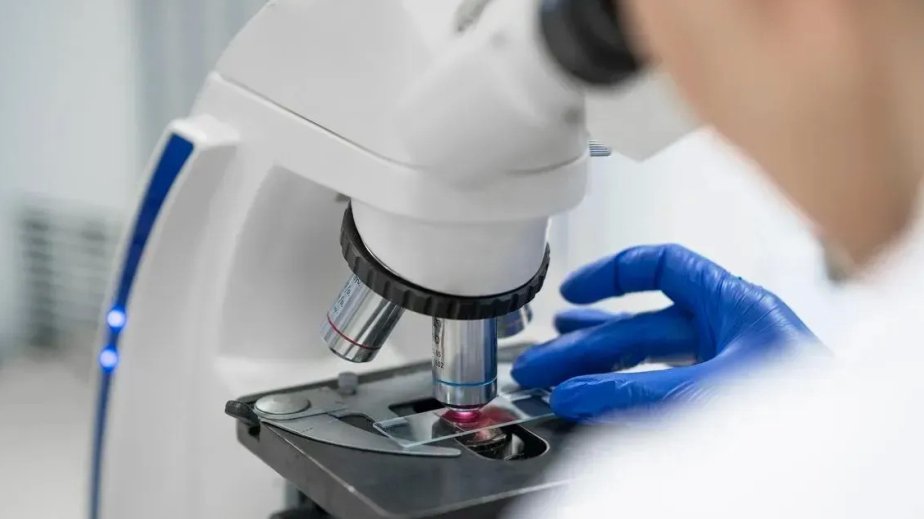 Alimlər: Antibiotiklərin effektivliyi sürətlə azalır