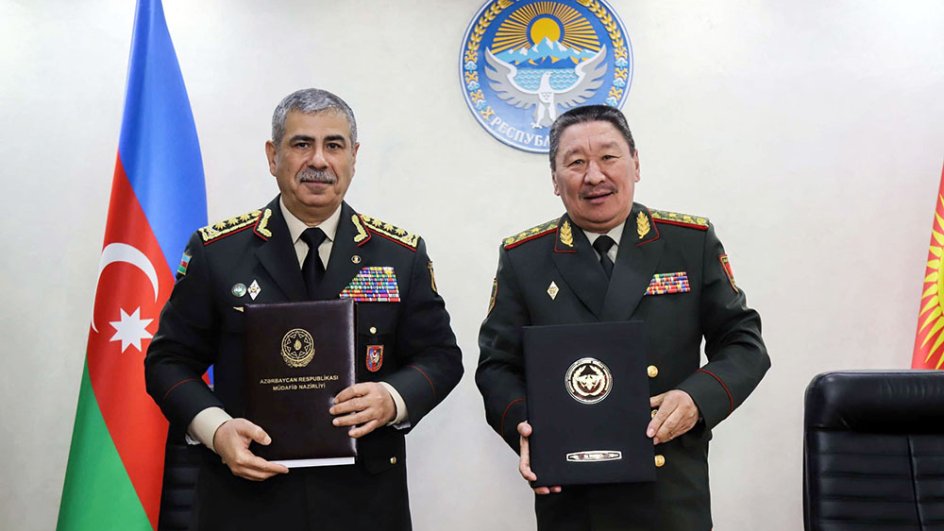 Azərbaycan ilə Qırğızıstanın Müdafiə nazirlikləri arasında 2025-ci il üçün hərbi əməkdaşlıq planı imzalanıb