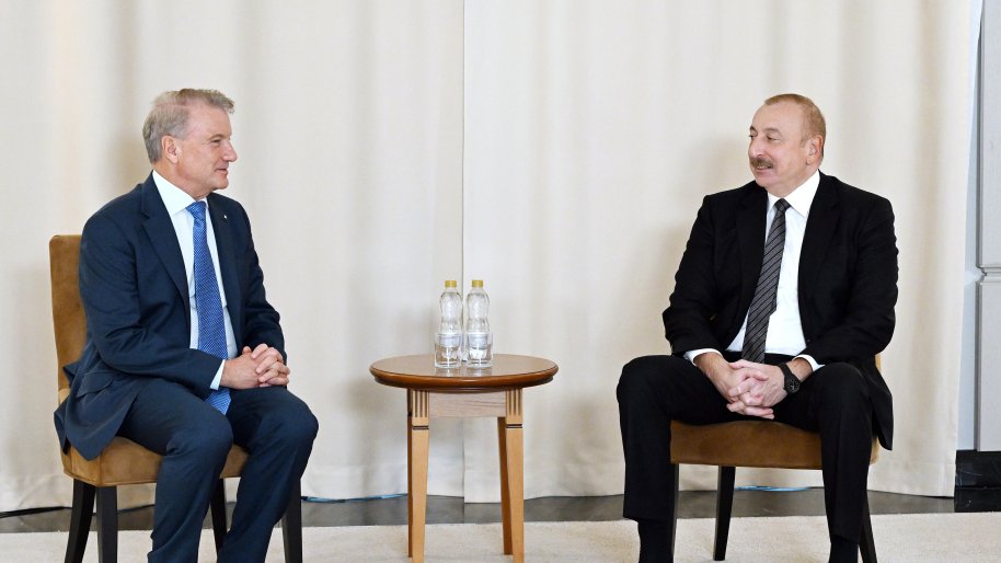 Azərbaycan Prezidenti İlham Əliyevin Kazanda “Sberbank”ın İdarə Heyətinin sədri ilə görüşü olub YENİLƏNƏCƏK
