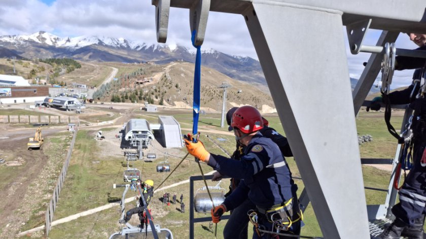 FHN “Şahdağ” Turizm Mərkəzində təlim keçirib