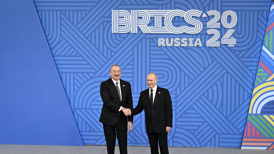 Kazanda XVI BRICS Sammitinin keçirilməsi münasibətilə rəsmi ziyafət verilib
Prezident İlham Əliyev tədbirdə iştirak edib YENİLƏNİB