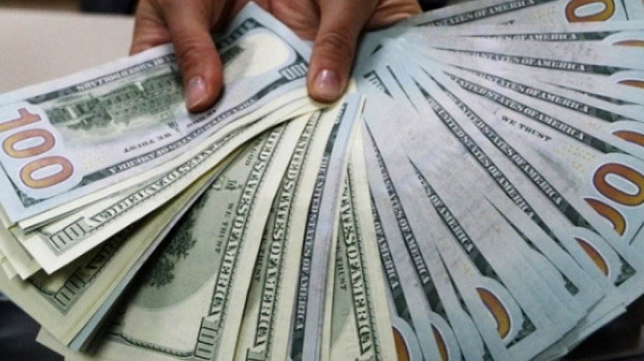 Fiziki şəxslərin əmanətlərinin dollarlaşması açıqlanıb