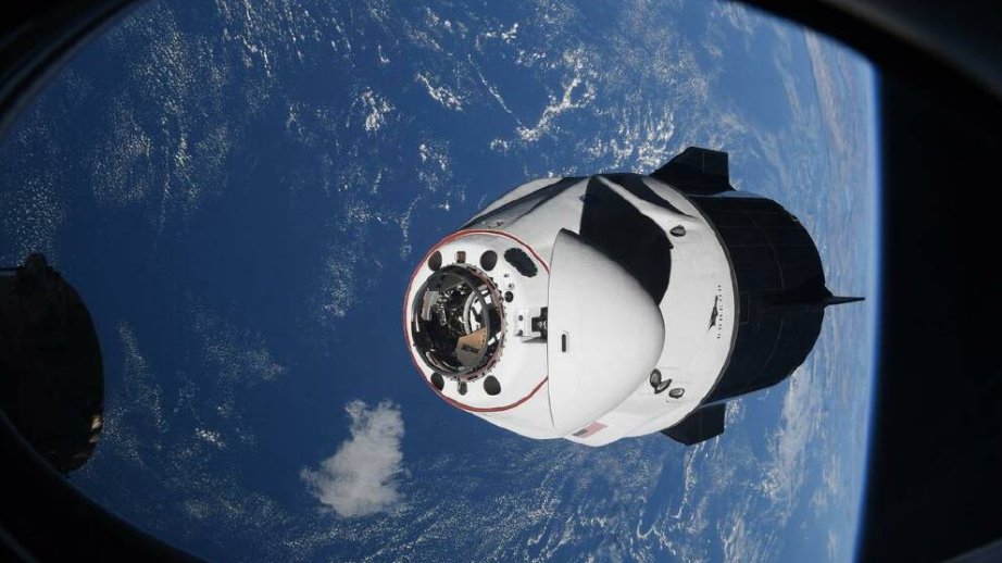 Ən çox peyki olan “SpaceX” kosmik tullantılarla bağlı xartiyaya qoşula bilər