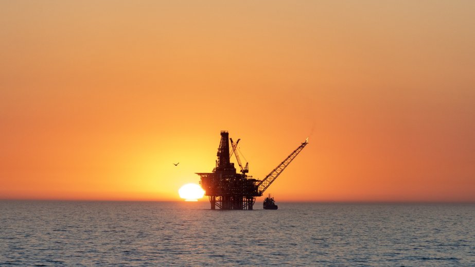 Azərbaycan neftinin qiyməti 76 dolları ötüb