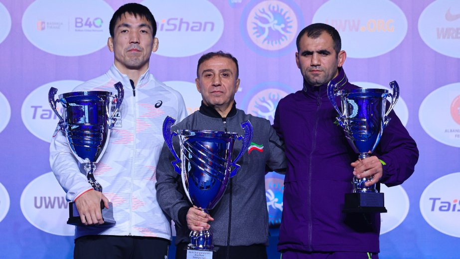 Azərbaycanın sərbəst güləş yığması dünya üçüncüsü olub