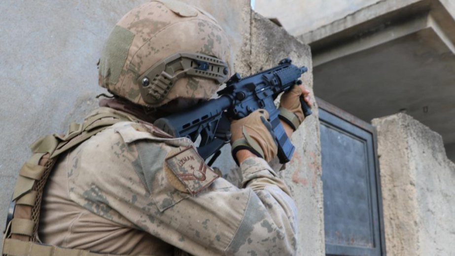 Türkiyədə terrorçuluqda şübhəli bilinən 216 nəfər saxlanılıb