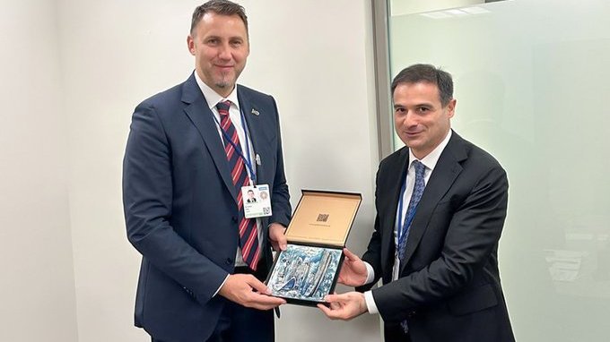 Azərbaycan və Macarıstan mövcud iqtisadi əlaqlələrini müzakirə edib