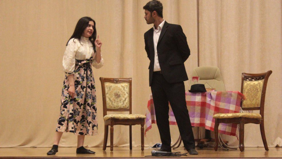 “GəncliyimİZ Teatrda” Proqramı: 20 gənc peşəkar təlimlərdə və tamaşalarda iştirak edib