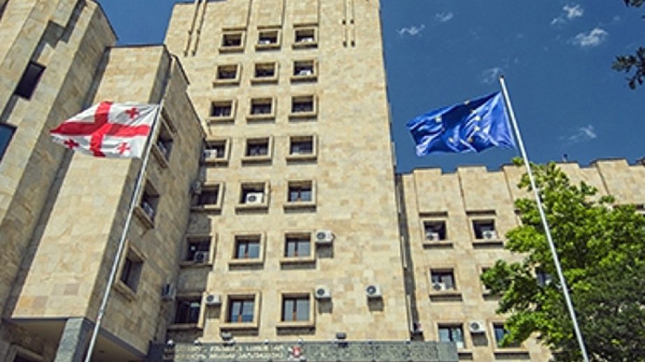 Gürcüstan Prezidenti Baş Prokurorluğa çağırılıb