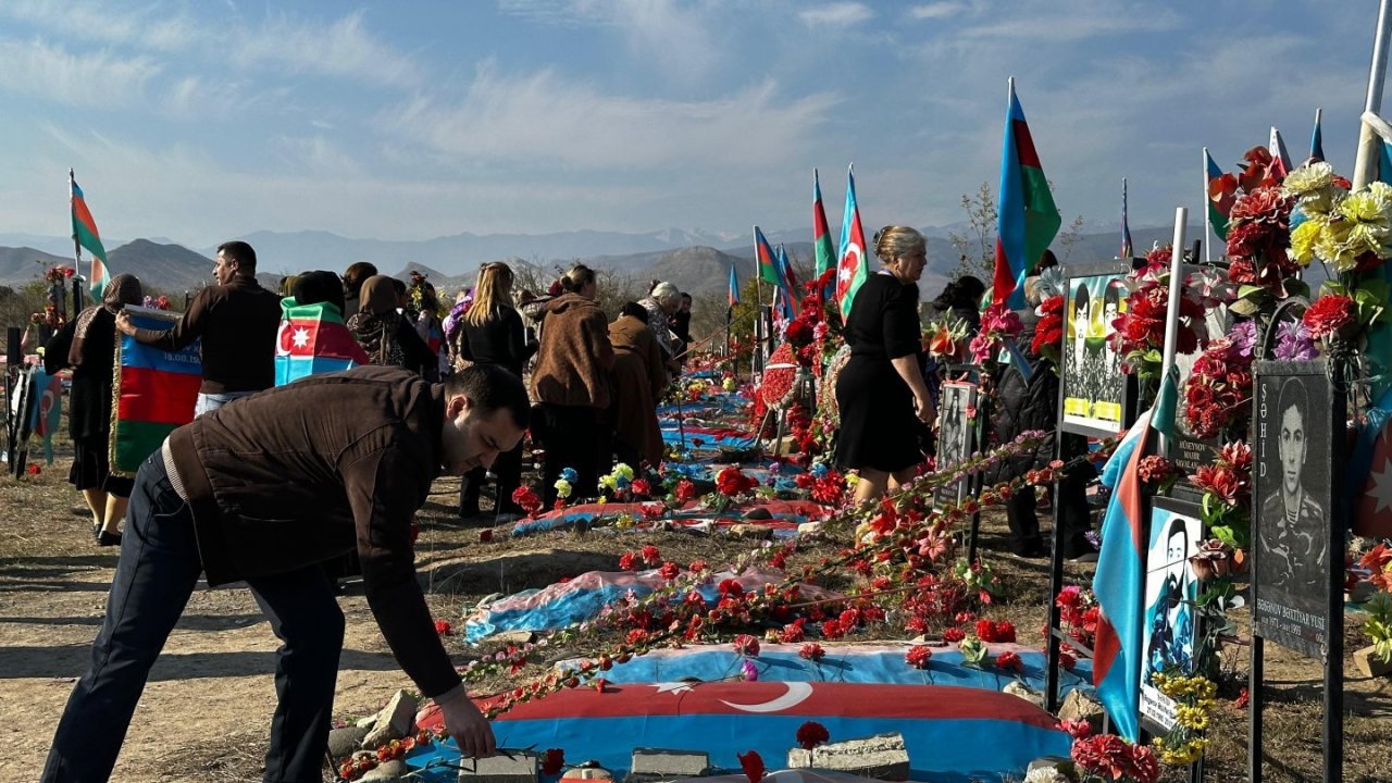 Birinci Qarabağ müharibəsində itkin düşənlərin ailələri Ağdam, Xocalı, Xankəndi və Şuşaya səfər ediblər