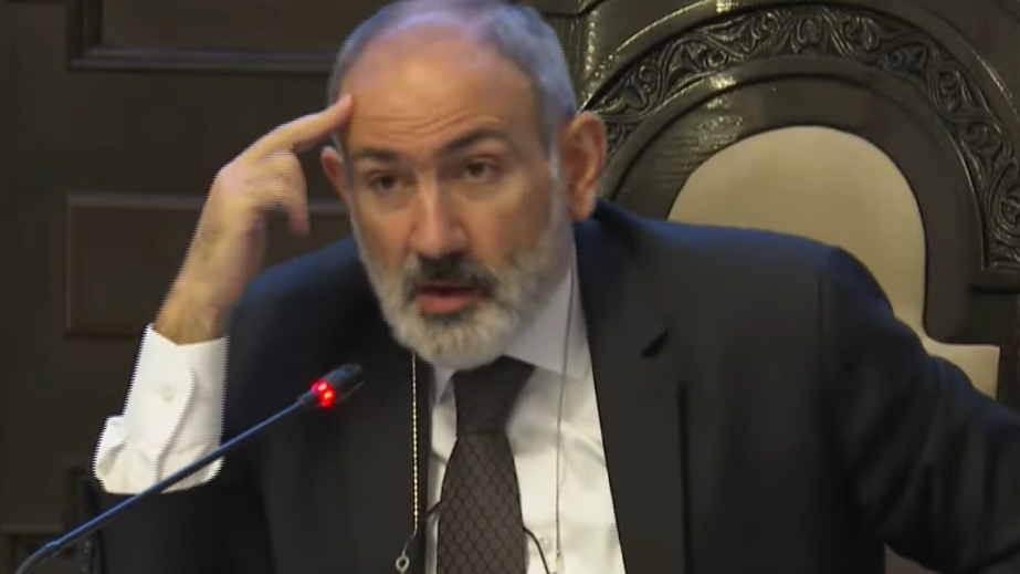 Paşinyan: Ermənistan vətəndaşlarının böyük əksəriyyəti dövlət müstəqilliyinin dəqiq tarixini bilmir