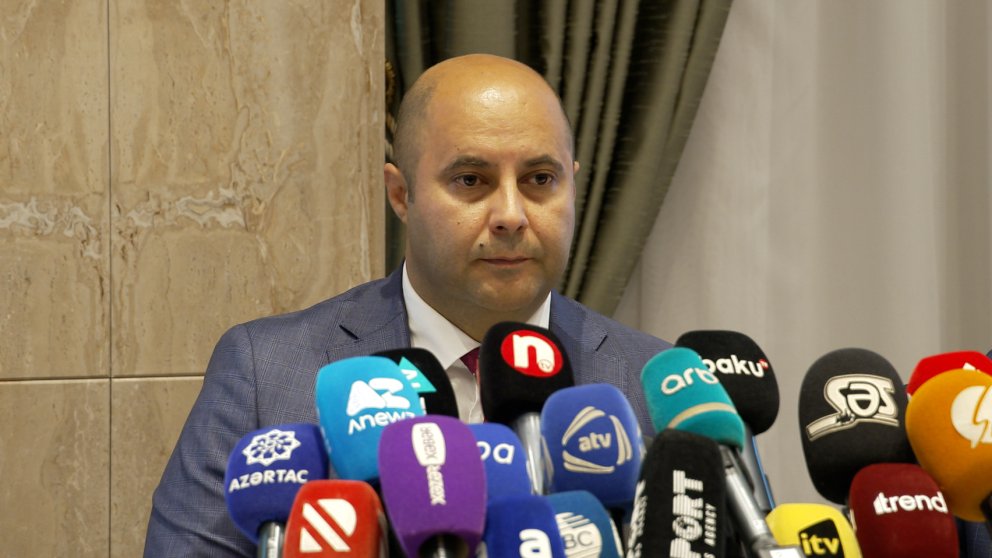 Bakı hava limanı gücləndirilmiş iş rejimində fəaliyyət göstərəcək