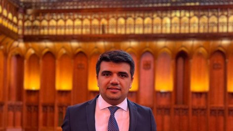 Londonda yaşayan azərbaycanlı yüksək dərəcəli fəxri ada layiq görülüb