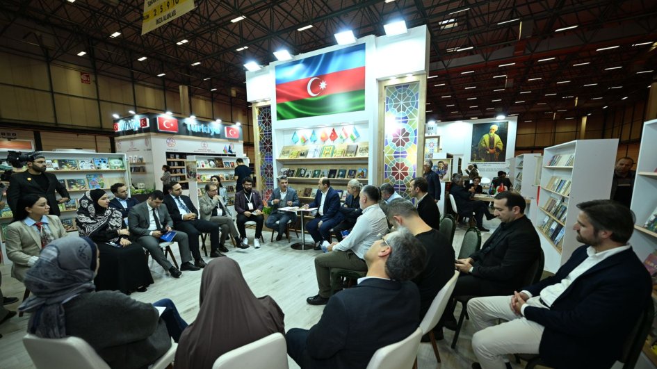Azərbaycan ədəbiyyatının İstanbulda geniş təbliği müxtəlif tədbirlərlə davam etdirilir