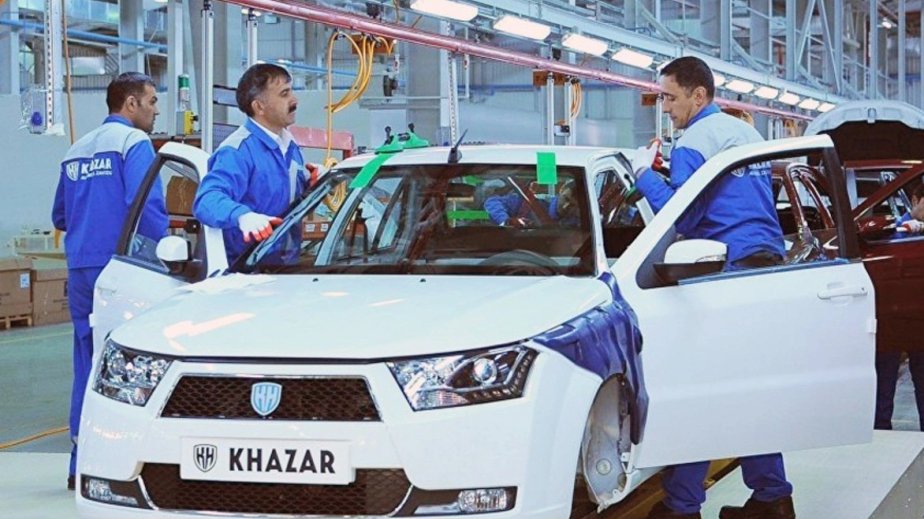 İZİA: Sənaye zonalarında 60 faizdən çox avtomobil satılıb