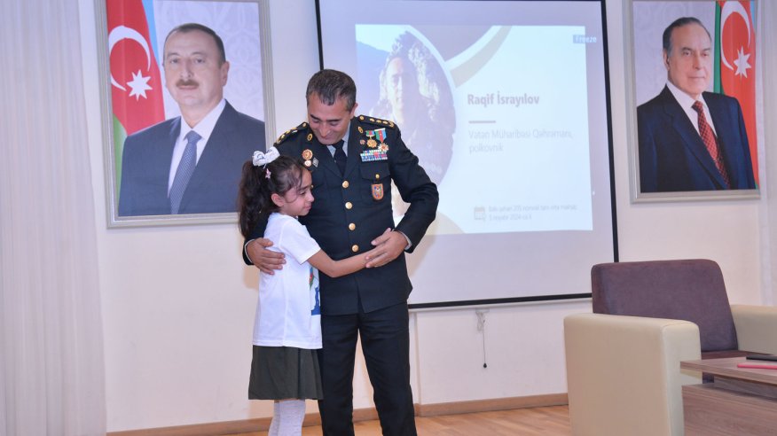 ELM və TƏHSİL:  Vətən Müharibəsi Qəhrəmanı Raqif İsrayılov “Məktəbdə...” layihəsinin qonağı olub