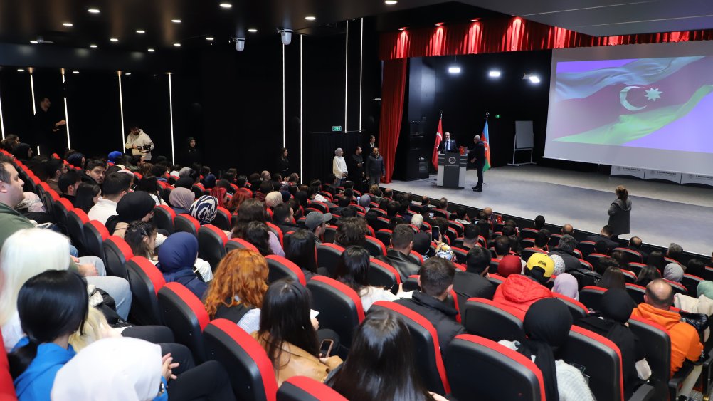 Ərzurumda Azərbaycanın Zəfər Günü münasibətilə təntənəli tədbir keçirilib