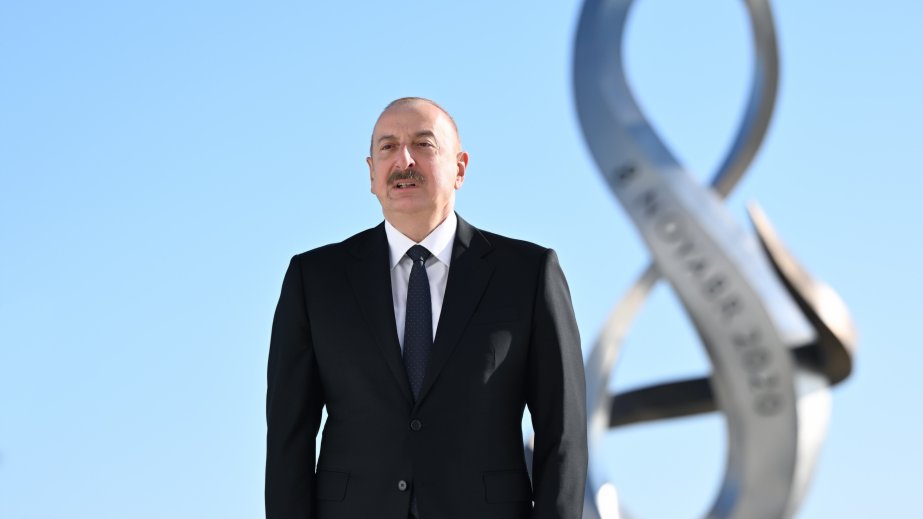 Prezident İlham Əliyev: Ermənistan silahlandırma siyasətindən əl çəkməlidir, buna son qoyulmalıdır