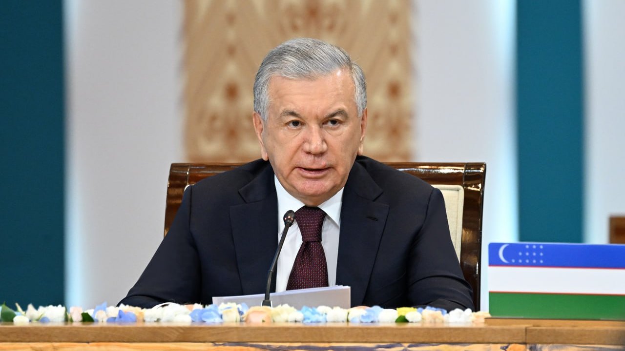 Özbəkistan strateji tərəfdaş kimi qardaş Azərbaycanın böyük uğurlarına sonsuz sevinir - Şavkat Mirziyoyev