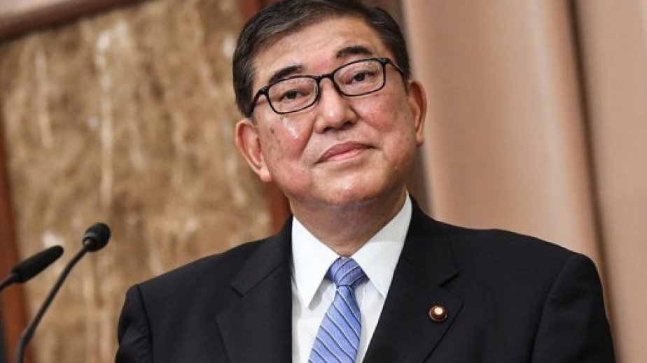 Yaponiya parlamenti Siqeru İsibanı yenidən baş nazir seçib