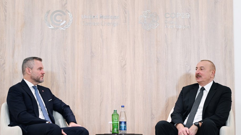 Prezident İlham Əliyev Slovakiya Prezidenti ilə görüşüb  YENİLƏNİB