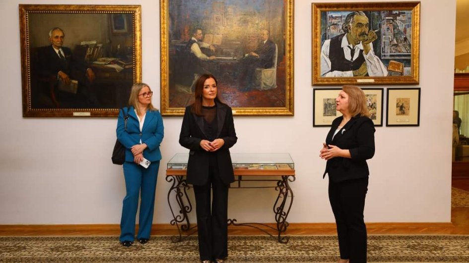 Bosniya və Herseqovina Respublikasının birinci xanımı: Azərbaycana və Ədəbiyyat Muzeyinə yenidən qayıtmaq istərdim