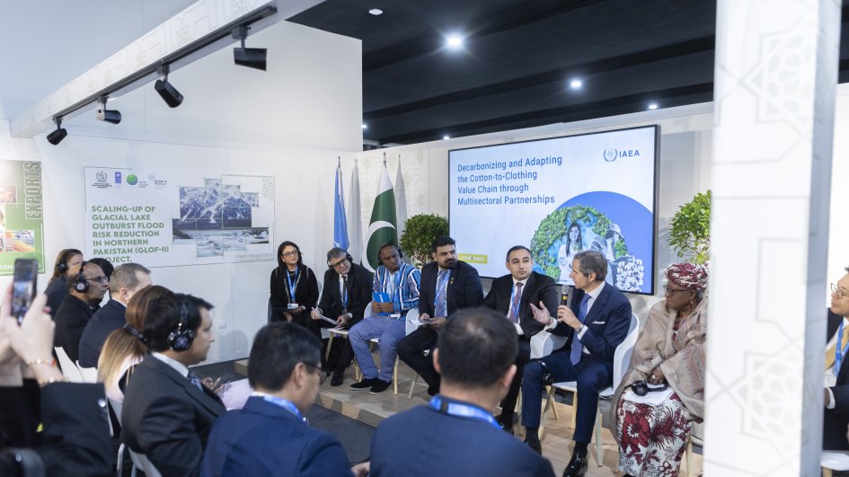 “Pambıqdan geyimə dəyər zəncirinin karbonsuzlaşdırılması və iqlimə uyğunlaşdırılması” – panel müzakirə