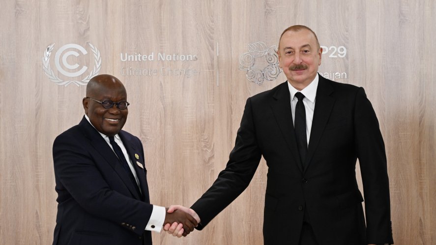 Prezident İlham Əliyev Qana Prezidenti ilə görüşüb  YENİLƏNİB