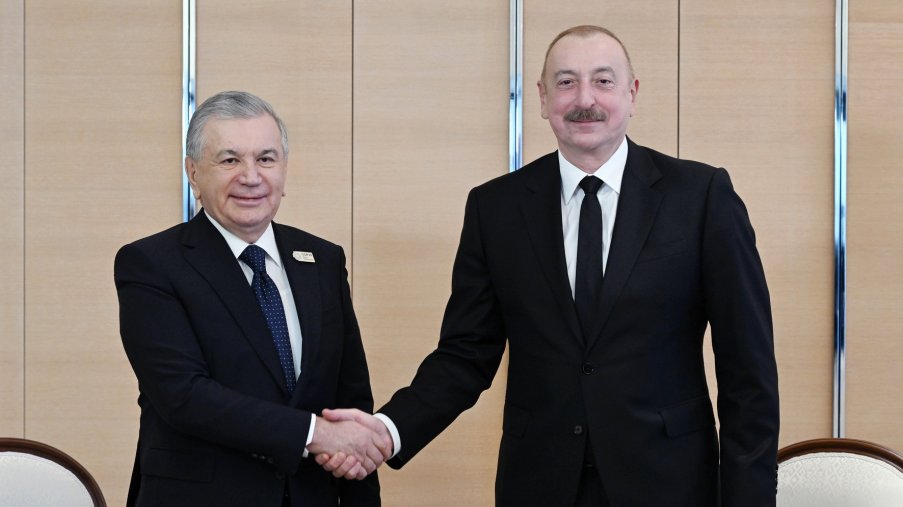 Azərbaycan Prezidenti İlham Əliyev Özbəkistan Prezidenti Şavkat Mirziyoyev ilə görüşüb
Görüşdə Xankəndidə tikiş fabrikinin videobağlantı vasitəsilə açılışı olub YENİLƏNİB