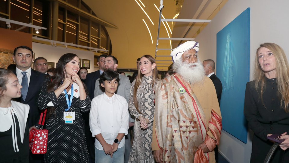 Heydər Əliyev Mərkəzində MAMA “Ana təbiət” beynəlxalq incəsənət layihəsi və “Öz töhfəni ver!” sərgisi açılıb
