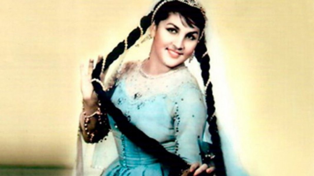 Bu gün Xalq artisti Xumar Zülfüqarovanın doğum günüdür