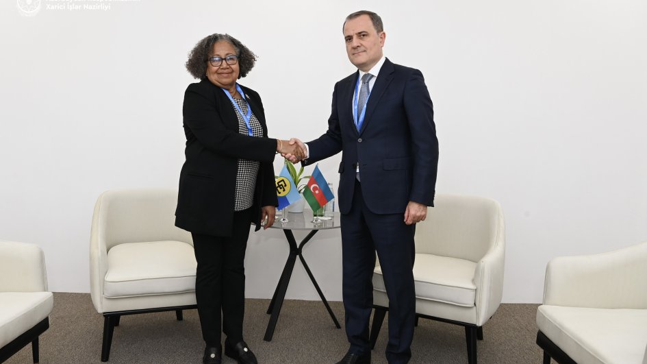Ceyhun Bayramov Karib Ölkələri Birliyinin Baş katibi ilə görüşüb